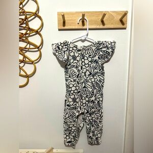 Cat & Jack Black and White Floral Bodysuit